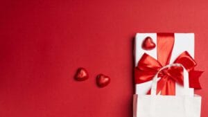 Салон масажу Insay в Харкові Топ-10 Подарунків на День Закоханих 2025