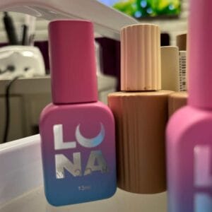 Гуль лак для нігтів