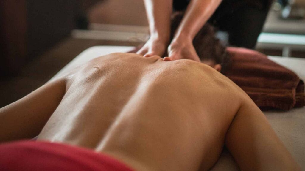 массаж спины в Харькове