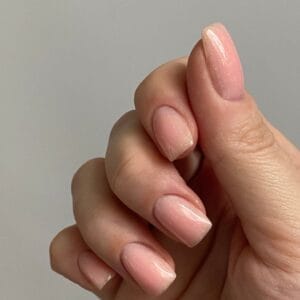 Нюдовий манікюр вартість