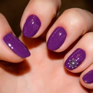 Манікюр в центрі