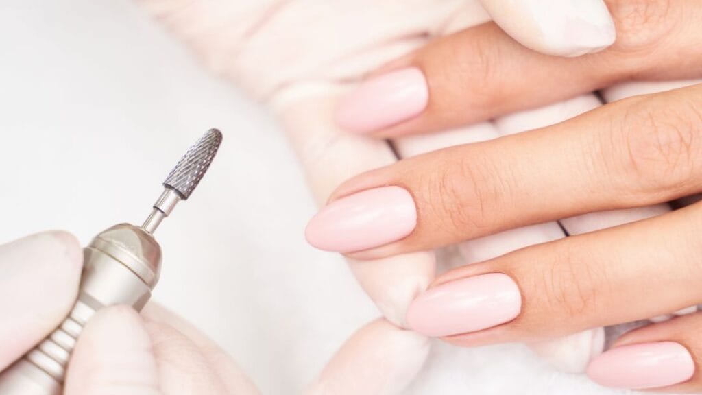 Корекція нігтів в Харкові