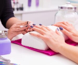 Коррекция наращенных ногтей