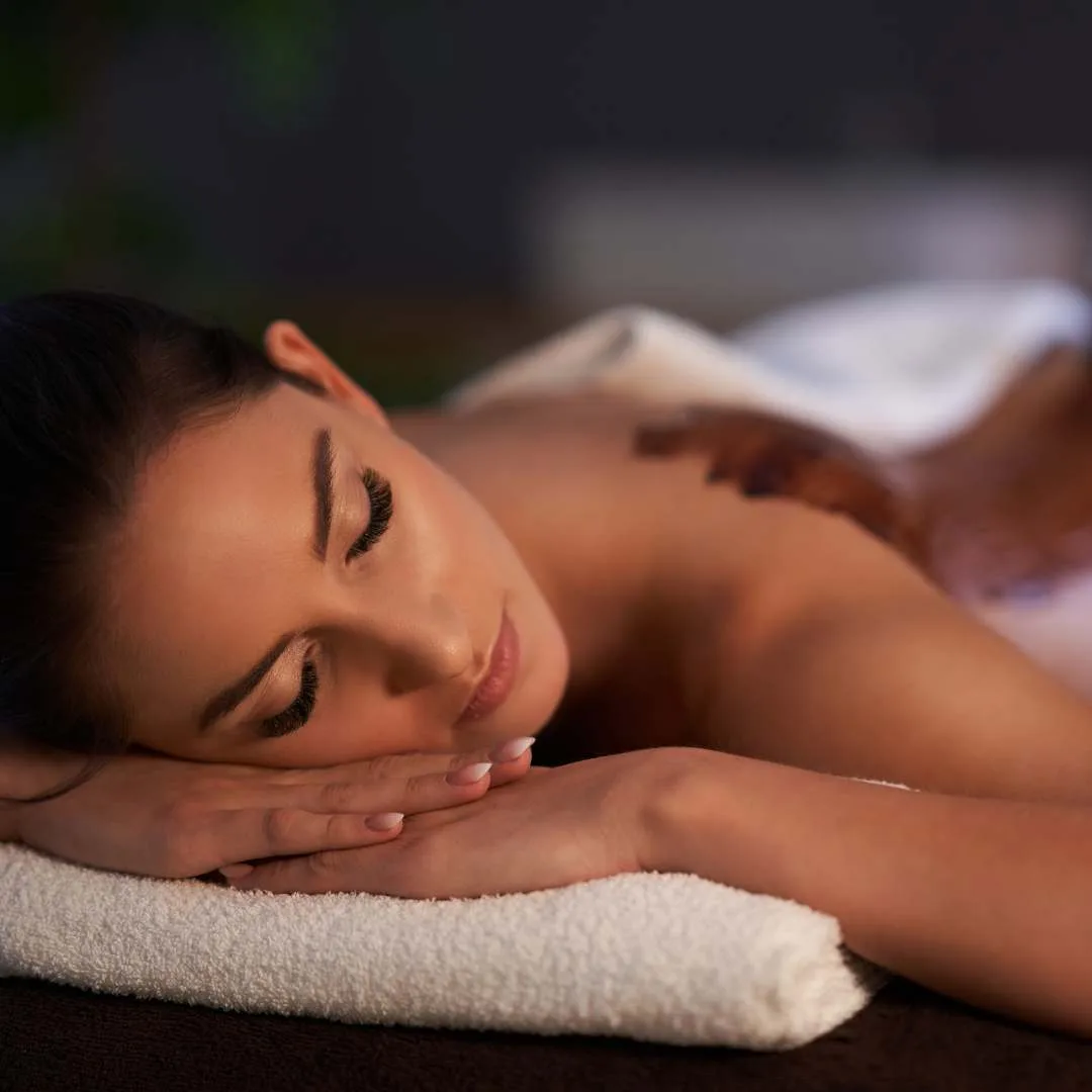 Салон масажу Insay в Харкові спа з шоколадом